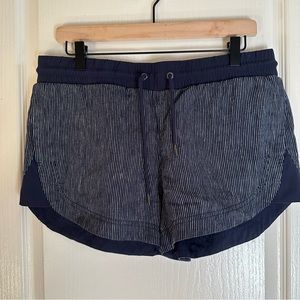 ATHLETA WOMENS BEACHSIDE BALI LINEN SHORTS STRIPED